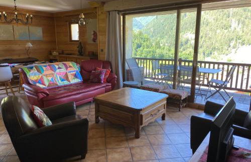 Appartement spacieux et confortable, 11 personnes, 4 chambres, 1 garage - ROCHE02 - Foto 1