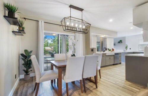 Peaceful retreat with a pool 15 min away beach - Foto 33