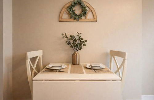 The Rustic Retreat- close to downtown - Foto 10