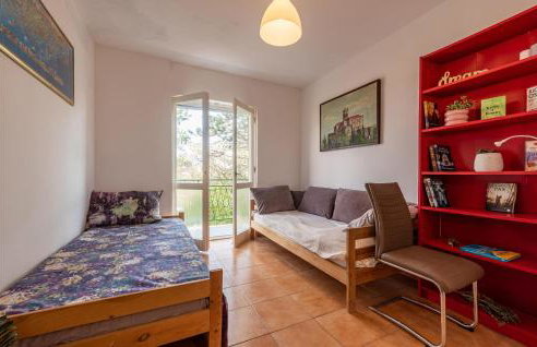 2 Bedroom Stunning Apartment In Novalja - Photo 25