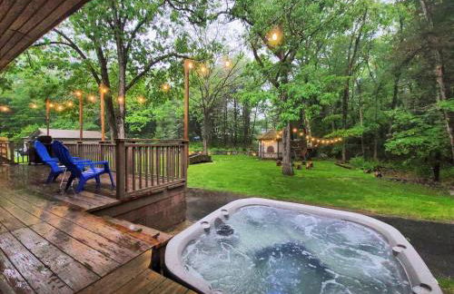 2 Houses, 22+Guests, 2 Hot Tubs, Renovated, Events Welcome! - Foto 2