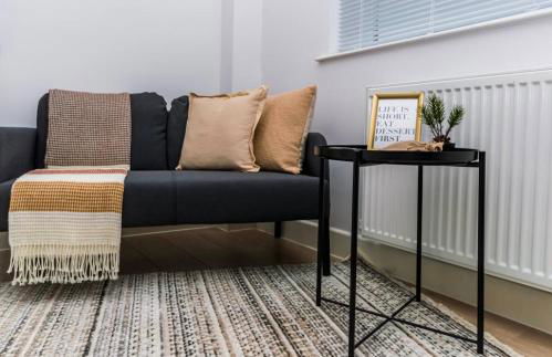 1 Bed Apartment in Aylesbury, by ARP HOMES, Town Centre, Perfect Location for Business & Long Stays - Foto 4