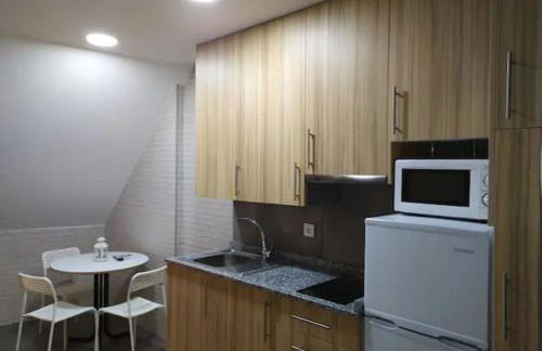 Apartamentos Urgel - Photo 40