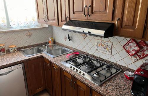 Un passo dal Mare - 50m from the Sea, with Garden, AC & WiFi - Foto 27