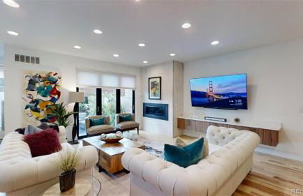 Luxurious, Modern Townhome 5 minute Walk from Cherry Creek North - Foto 31