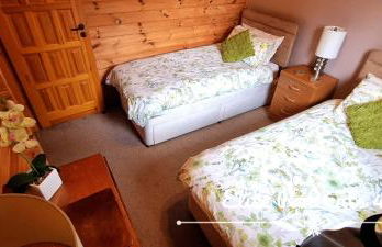 Elite Retreats 4U Lakeside Hot Tub Log Cabin with the fishing peg at Tattershall Lakes Park - Foto 31