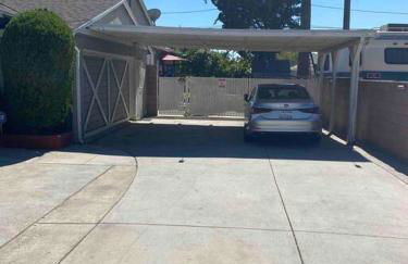 Vacation Rental w Pool &Garden 6 Guests near CSUN - Foto 26