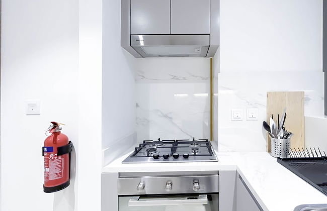 Gorgeous 1B Apt With Balcony in Azizi Fawad - Photo 22