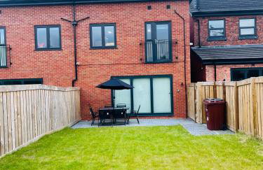 Luxurious New Home Near Airport - Foto 28