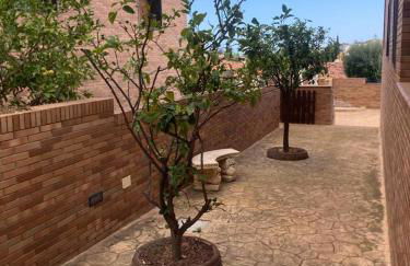 GRANDIOSO CHALET EN CASTELL DE POBLA MONTORNES - Foto 10