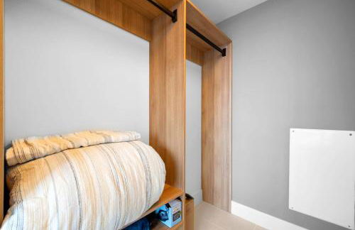 From 43th Floor a Luxury Condo Awaits For You! - Foto 30