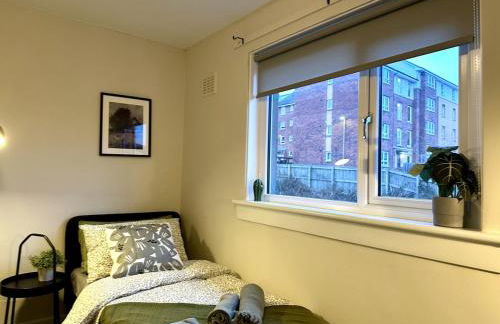 Relaxing Modern Apartment with 6 beds, New Furniture&Repair - Foto 22