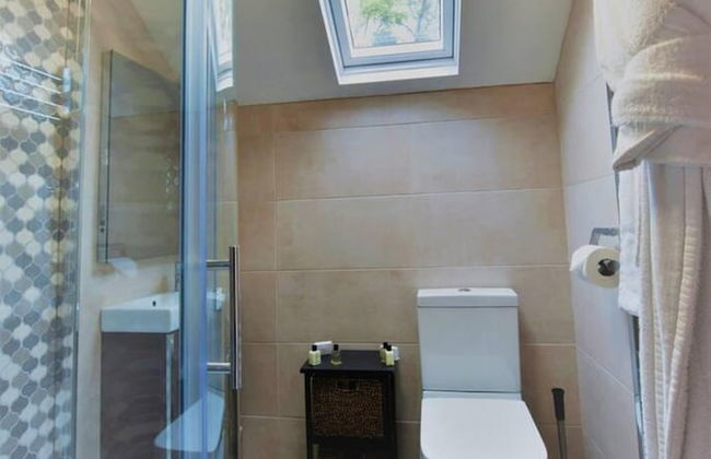 Charming 1-bed Cottage in Staffordshire - Foto 14