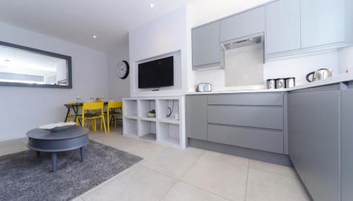 Sandbanks Road - Photo 2