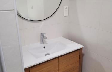 Giens-T2 charme-7m à pied plage - Rez de jardin - Foto 4