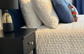 Elegant Modern 2-Bed Apartment steps from Belfast City Centre - Foto 4