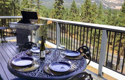 Mountain Palette by Avantstay Hot Tub, Game Room, Deck, Sweeping Views! - Photo 4