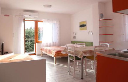 Apartments Laura - Photo 16