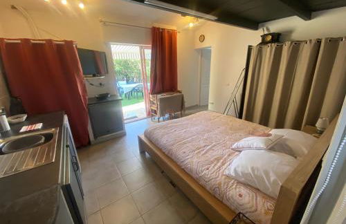 Proche Ajaccio maisonnette indépendante 4 personnes au calme - Foto 24