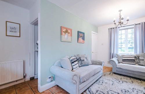 Stylish 4 Bedroom Home in Port Sunlight with 7 Beds Perfect for Business Bookings and Groups - Foto 19