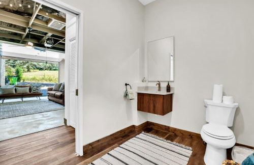 Flint Palestine Lakefront Retreat Firepit BBQ - Foto 6