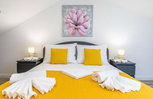 Awesome Home In Lecevica - Foto 37