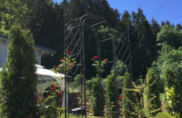Kleine Milchbar Barrierefrei in den Bergen auf dem Hof Grindelborn - Foto 10