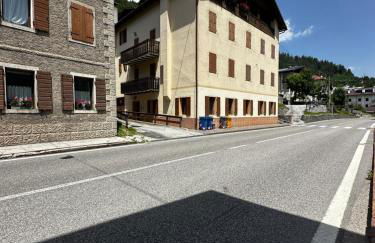 The Family Stone House Apartaments Dolomiti Cortina - Foto 18