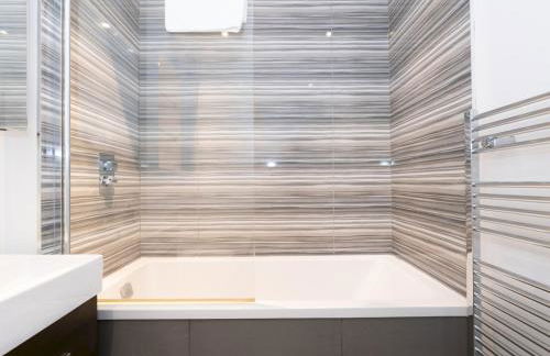 Cosy Central Stylish Apartment in Twickenham - Pass the Keys - Foto 4