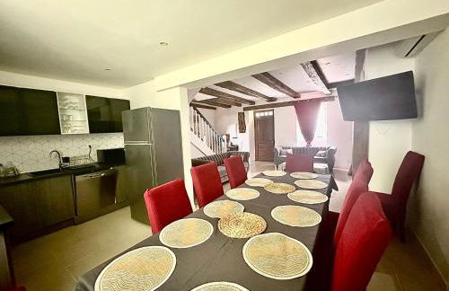 Gîte en Corrèze 12 pers, Piscine chauffée et Salle de jeux - Foto 30