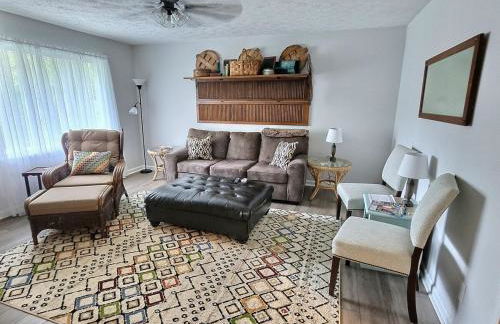 Updated cottage, Screened Patio, Near Lake Barkley - Foto 7