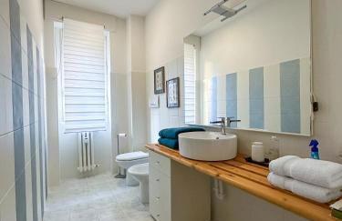 Ampio e luminoso appartamento Arona Galleria - Foto 10