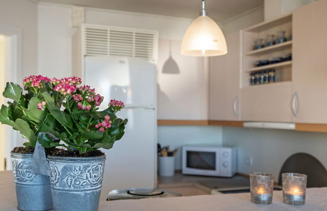 "Line" - 10m from the sea - Foto 19