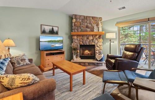 Black Bear Lodge Condo with Kayaks BBQ & Fire Pit - Photo 10