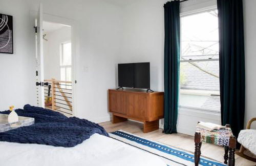 Tequila Sunrise - Photo 27