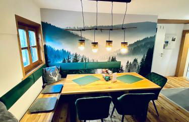 Belisima Apartments I Ferienwohnungen Fischbachau - Breitenstein I Region Schliersee I Historisch & Cozy mit Bergblick I 2 Schlafzimmer I Waschmaschine I Parkplatz I Nähe Supermarkt - Foto 1