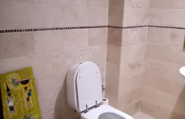 Apartment With Terrace - Photo 26