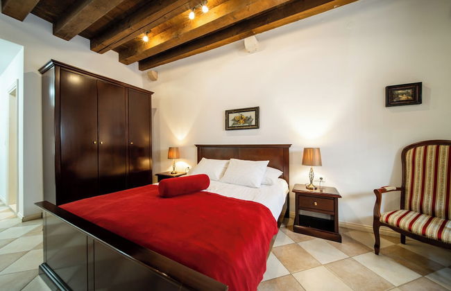 SUNce Palace Apartments with free offsite parking - Foto 4