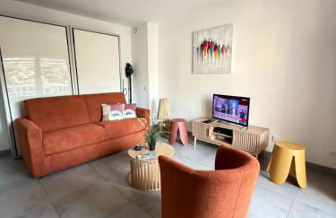 Studio étoilé, au coeur de Sanary parking gratuit - Foto 1