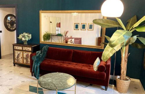 Historic Miramare palace - Foto 9