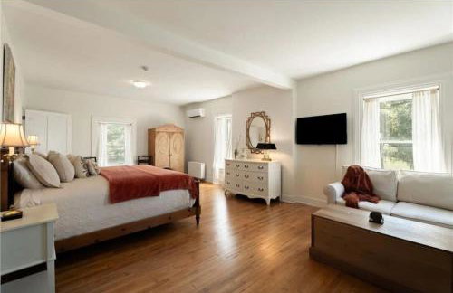 The Stonehouse at Ingleside, Cayuga Lake, Aurora NY - Foto 11