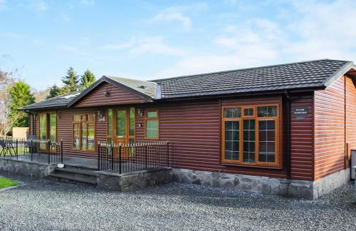 Stag Lodge - Photo 1