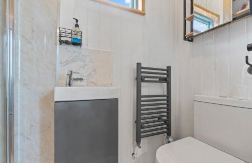 Hot Tub Luxury Glamping - Private Stargazing Patio - Foto 7