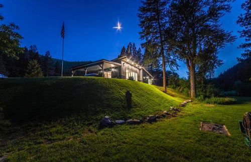 Luxury Riverfront Retreat on Montanas Iconic Blackfoot River with Hot Tub - Foto 48