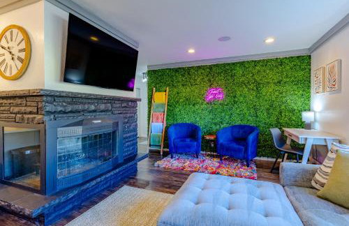 Brew City Game Room Fenced Yard 2 king beds - Foto 12