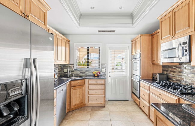 Pool, Sports Court, Game Garage, Fire Pit, & Casita Olivano Ranch by Avantstay - Foto 15