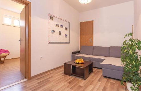 Two-Bedroom Apartment In Sibenik - Foto 30