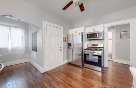 Chic Denver Family Retreat Free Parking & Prime Location - Foto 13