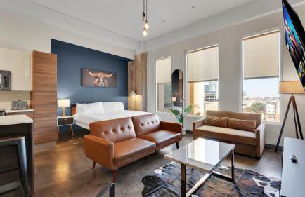 Downtown Loft Walk to Convention Center Sleeps 5 - Foto 1