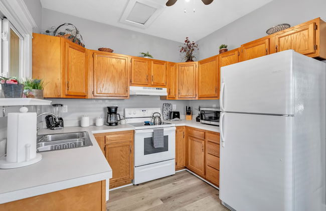 Charming 2br Hot Tub Getaway 2 Bedroom Home - Foto 9